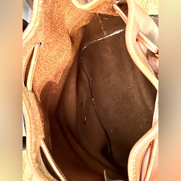 Brighton Concho Genuine Leather Bucket Bag Purse Like New - Picture 8 of 11